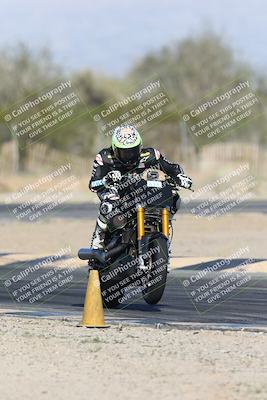 media/Jan-15-2026-Racers Edge (Thu) [[dfebeb70ab]]/2-A Group/Session 5 Turn 2/